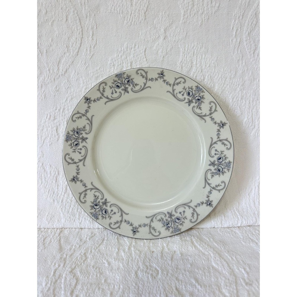 Vintage Johann Haviland Rhineland Danube Blue Floral 10 inch Dinner Plate